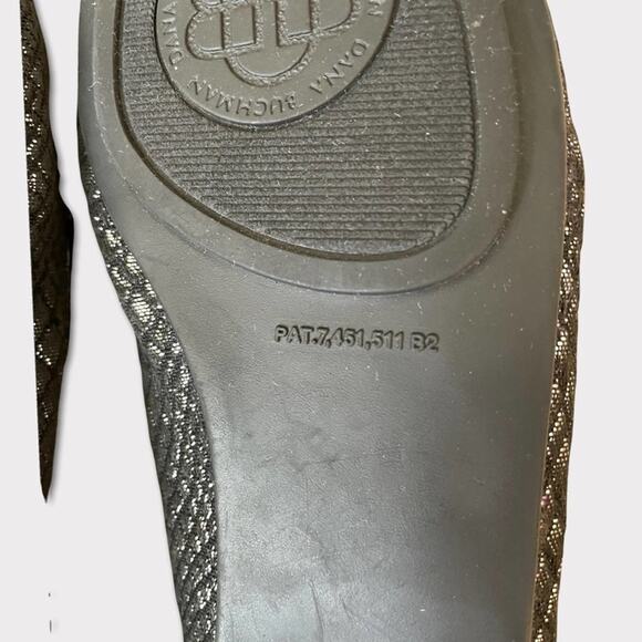 Dana Buchman Sequin/Silver Black Tassel Slip On Flats Shoes Size 5.5 - Picture 4 of 12